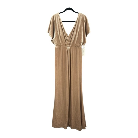 Revelry Gwen Champagne Velvet Gown Bridesmaid Mother Bride Formal Dress NWT - Picture 1 of 11